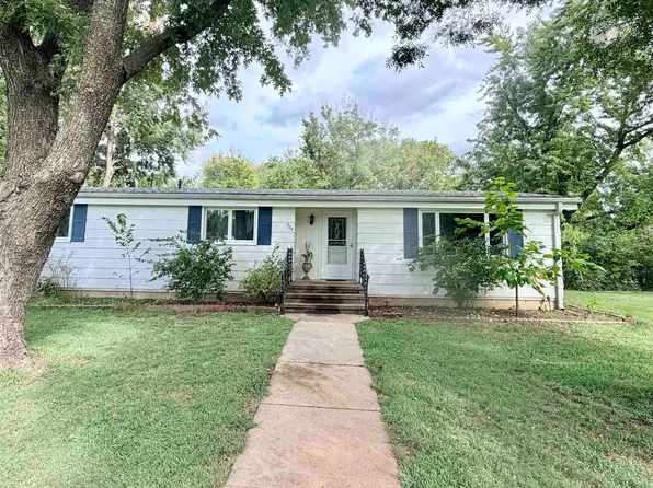 304 S Valley St, Eureka, KS 67045