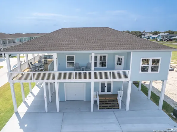 104 Wakatobi, Rockport, TX 78382