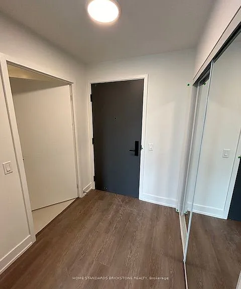 308 Jarvis St #1704 — Photo 8