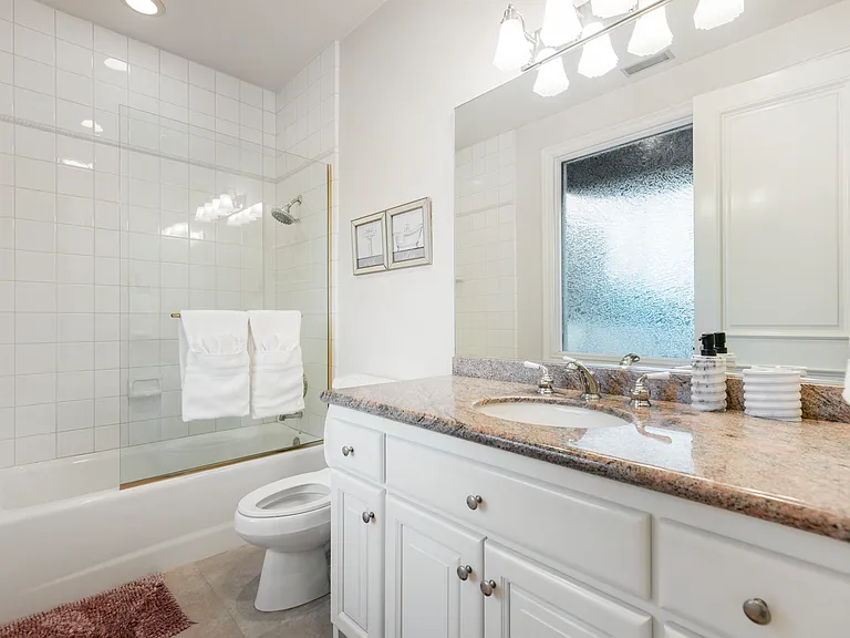 2261 Liane Ln — Photo 29