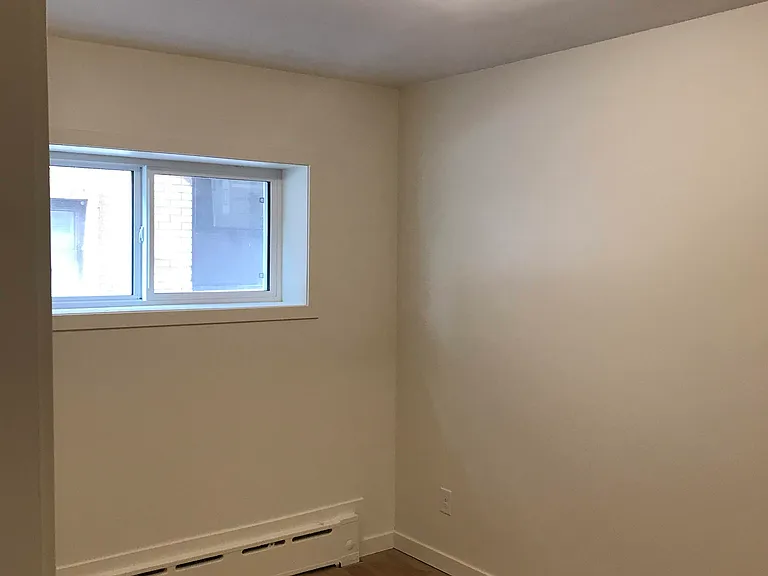 294 Stradbrook Ave #4 — Photo 5