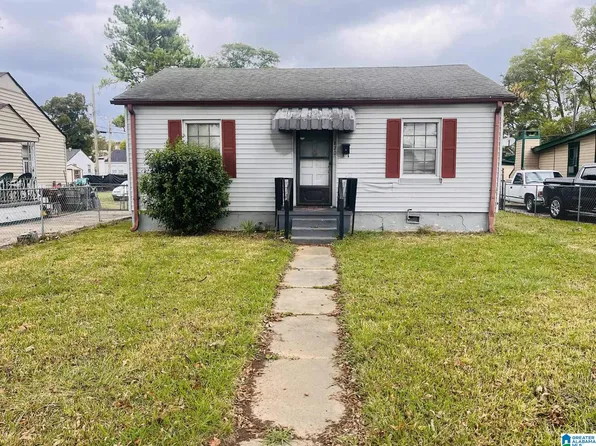 820 4th Ct W, Birmingham, AL 35204
