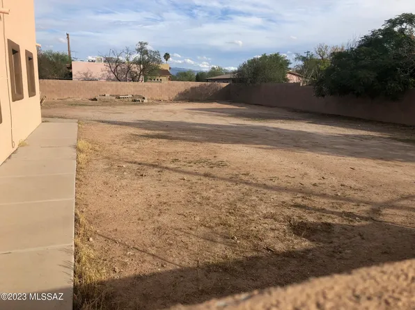 2762 N La Verne Ave #6, Tucson, AZ 85712