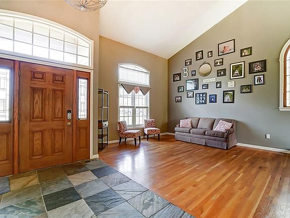 5th image of 1170 Sunny Glen Ct