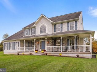 1272 Whitings Neck Rd, Martinsburg, WV 25404