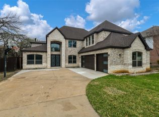 6710 Forest Park Dr, Arlington, TX 76001