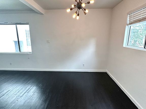 3rd image of 307 S Clark Dr APT 3