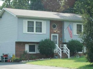 218 Patterson Ave, Fredericksburg, VA 22407