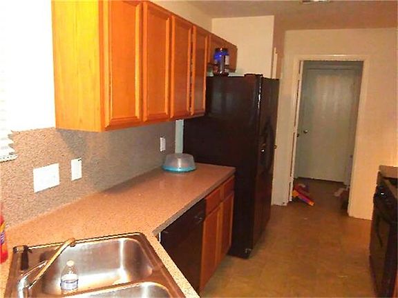 4th image of 2630 Sockeye Dr