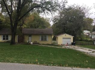 1716 S 49th St, Kansas City, KS 66106