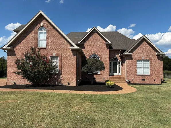 367 W Richmond Shop Rd, Lebanon, TN 37090