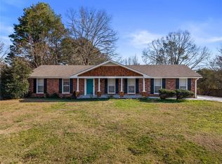 599 Honey Creek Rd SE, Conyers, GA 30094