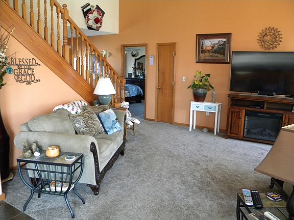 4th image of 4240 Sequoia Dr
