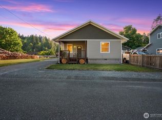 406 Long St, Wilkeson, WA 98396