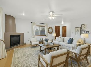 2105 San Venito Rd NW, Albuquerque, NM 87104