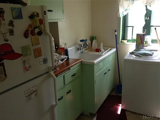 Sold by Besmatch Real Estate Inc | media 6