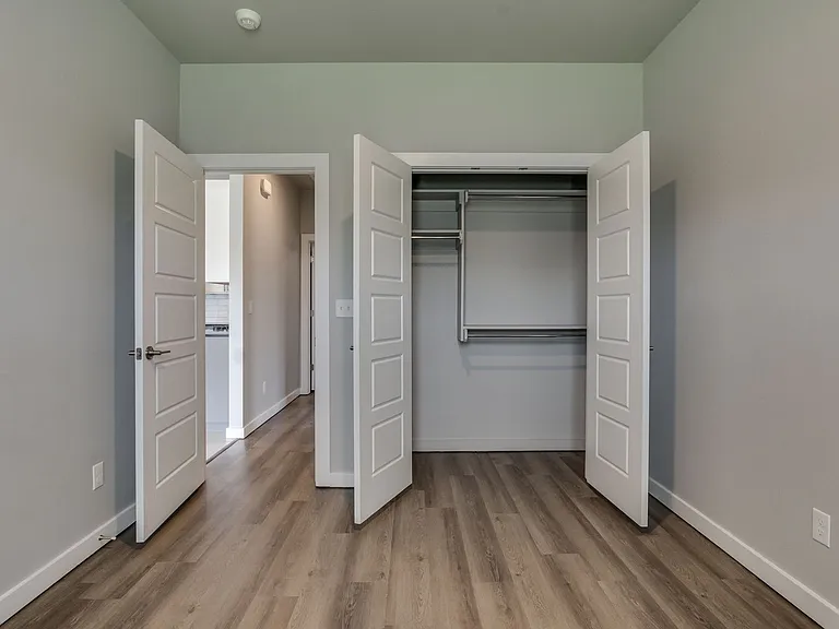 10608 Glover River Dr — Photo 27