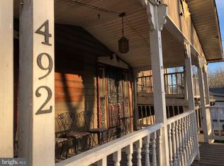 492 Blair Rd, Harpers Ferry, WV 25425