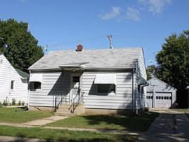 1st image of 2911 Summerdale Ave