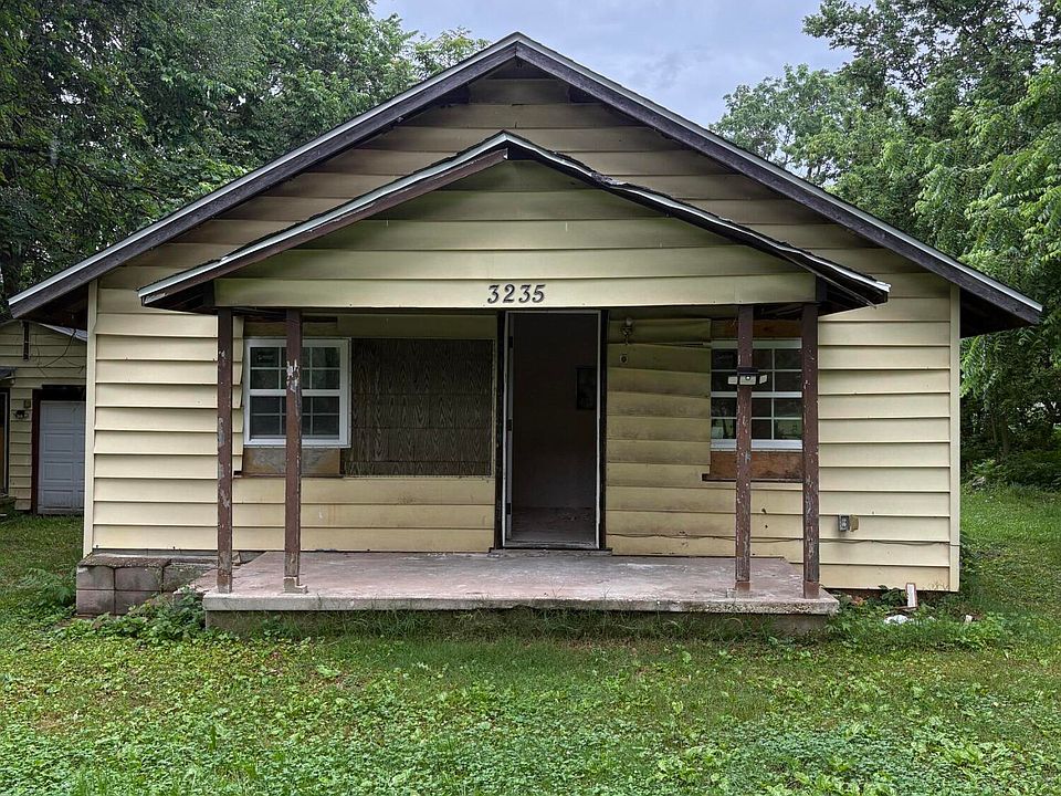 1st image of 3235 W State Street