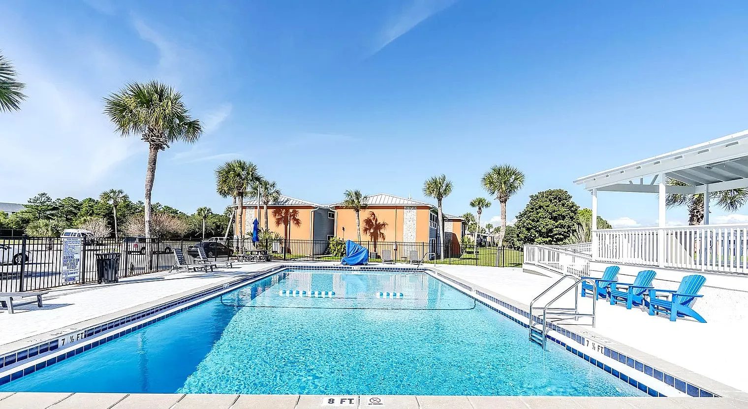 1 bed, 1.0 bath, 699 sqft, $2,241 — Photo 3