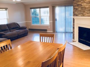 25 Van Horn Pl, Holland, PA 18966