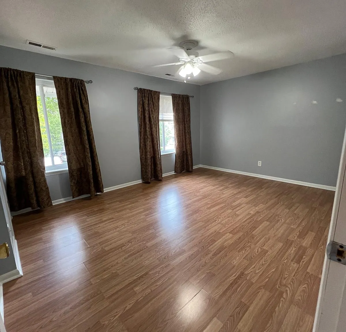 2 bed, 2.5 bath, 1391 sqft, $1,895 — Photo 4