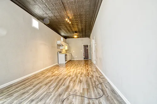 596 Ontario St #6 Photo 1