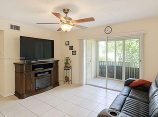 485 NW 210th St APT 104, Miami Gardens, FL 33169