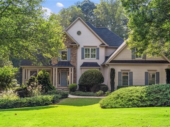 520 N Burgess Trl, Milton, GA 30004