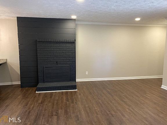 4th image of 2323 Ward St SE