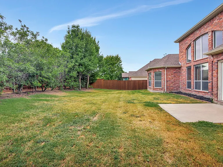 8901 Bent Tree Dr — Photo 5