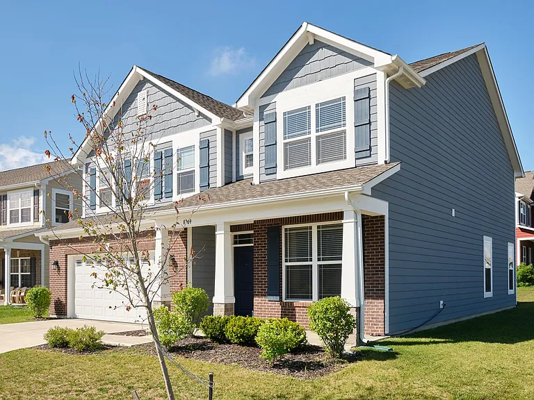 8709 Rowling Way — Photo 2