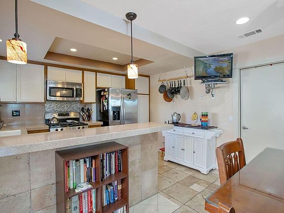 5th image of 544 Chapala Dr