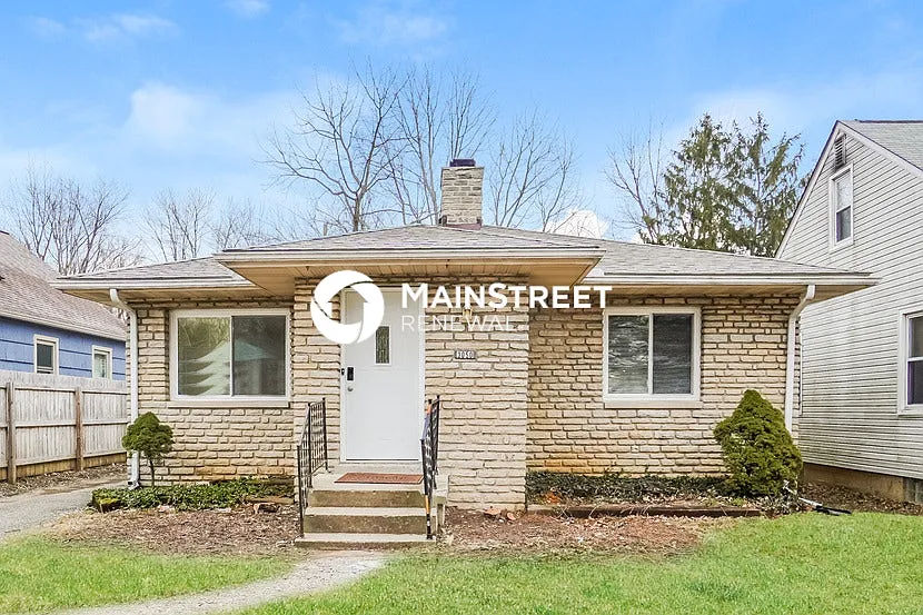 3050 Norwood St