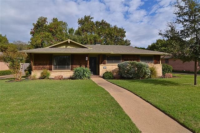 1st image of 606 Winchester Dr