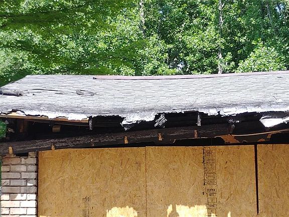 2nd image of 4117 Forest Ct