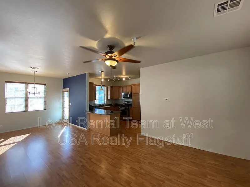 2382 W Cripple Creek Dr