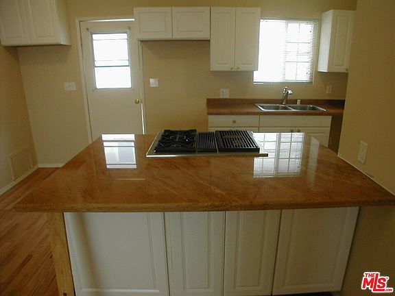 4th image of 1227 Franklin St APT B
