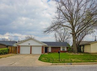 8904 Raven Ave, Oklahoma City, OK 73132