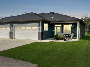 610 S 4th Ave SW #9, Sundre, AB T0M1X0