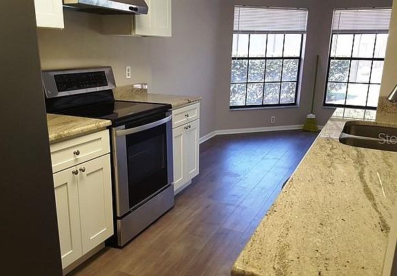 4th image of 8738 Braxton Dr
