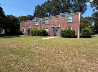610 Chesnut St #4, Camden, SC 29020