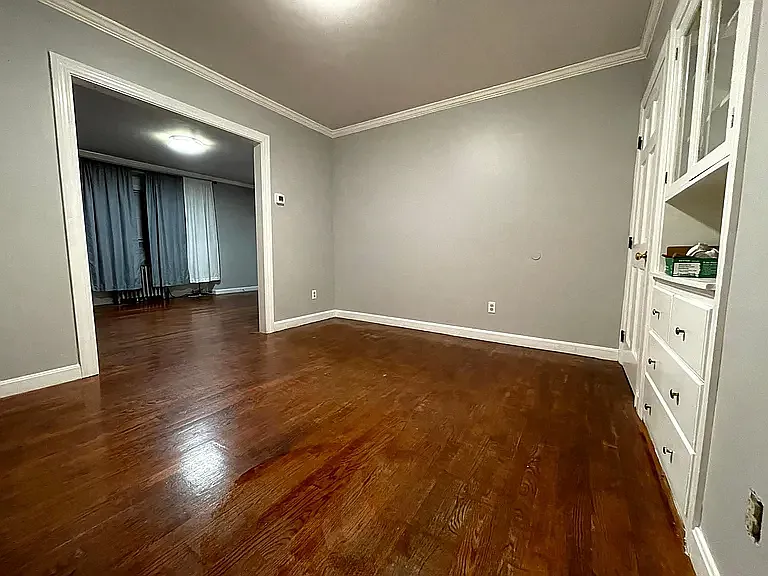 96 Lawton St #1 — Photo 3