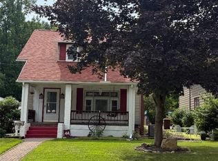 44 Water St, Poland, OH 44514