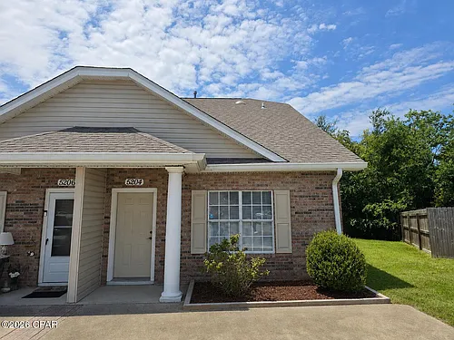 5204 Joshua Ln Photo 1