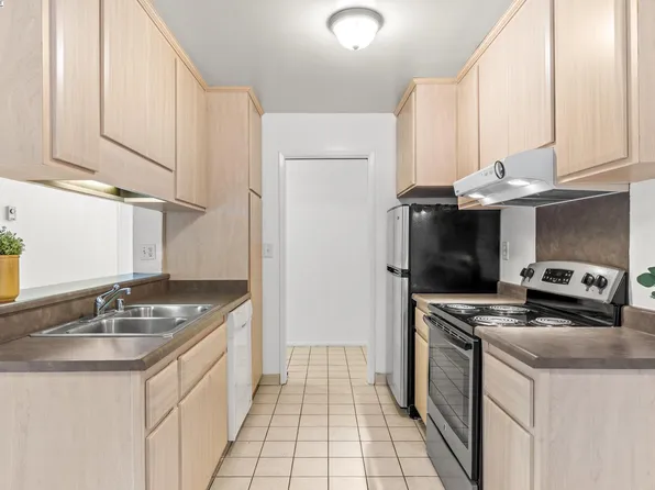 1327 Webster St APT B308, Alameda, CA 94501