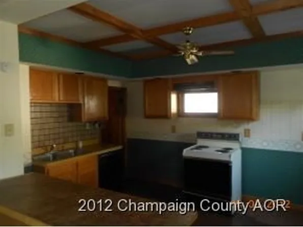 214 S Cottage Grove Ave, Urbana, IL 61802