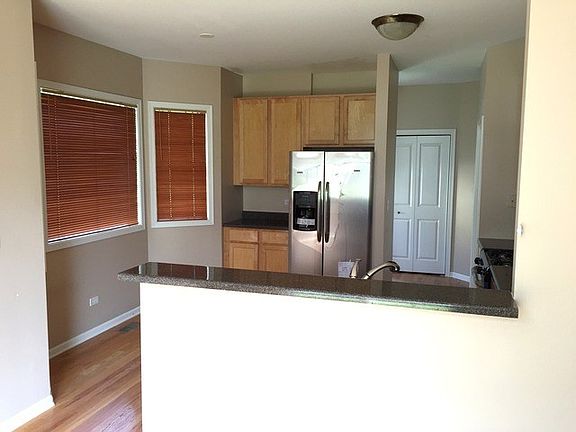 4th image of 1720 Pershing Ave #1720