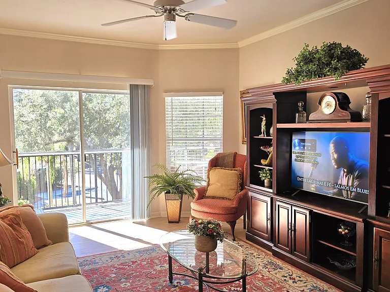 5152 Northridge Rd #205 — Photo 8